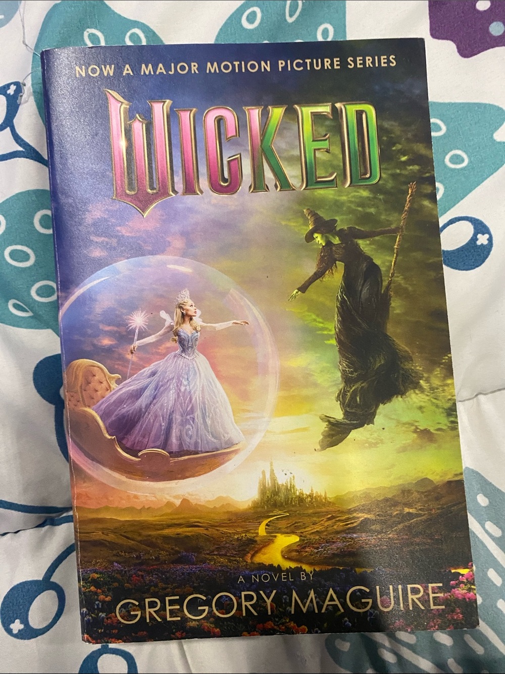 Wicked Novel by Gregory Maguire - Purple Cover Edition